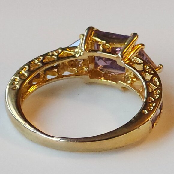 3Ct Lab-Created Amethyst Accent Solitaire Engagement Ring 14K Yellow Gold Plate - Picture 4 of 4